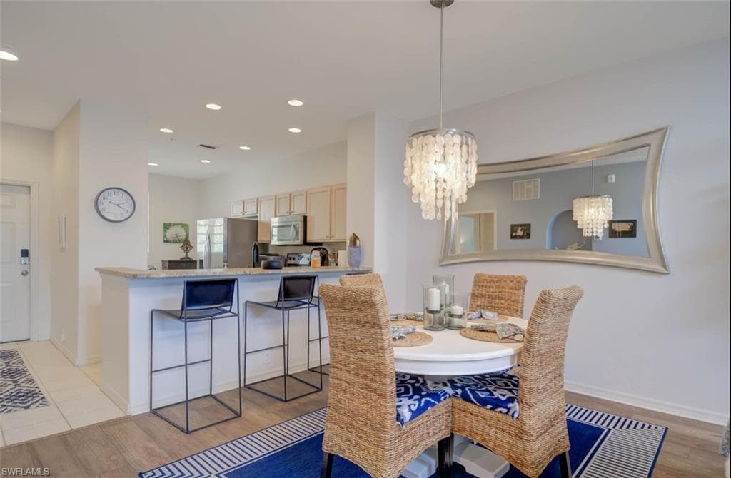 8223 Parkstone PL 102-9