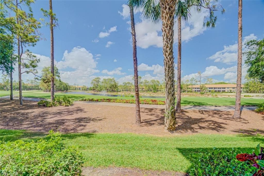 8223 Parkstone PL 102-24