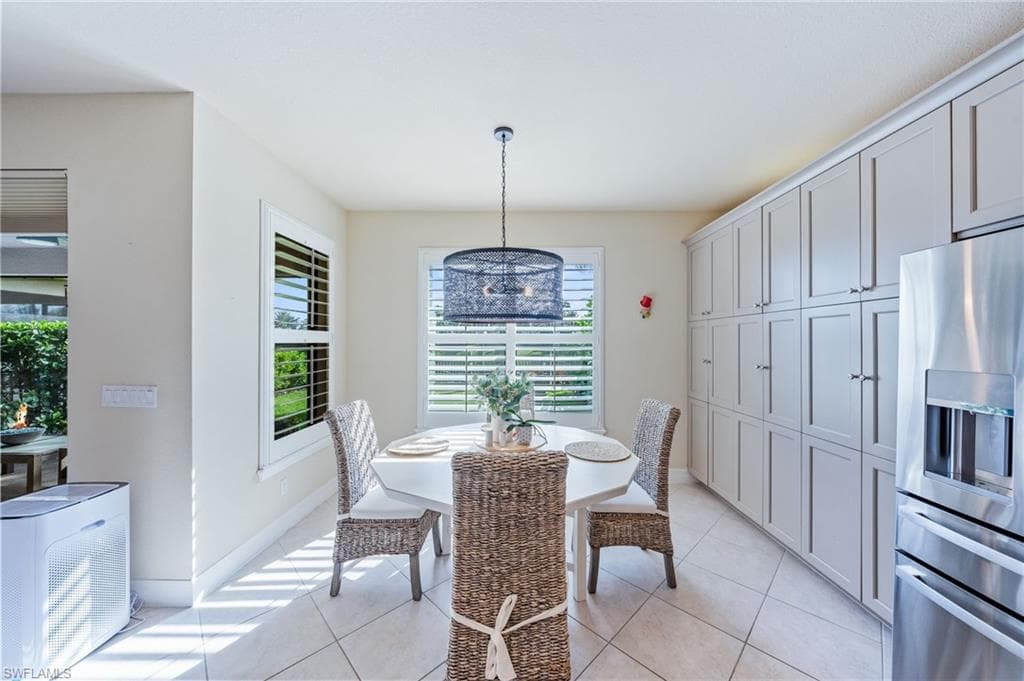11546 Meadowrun CIR-12