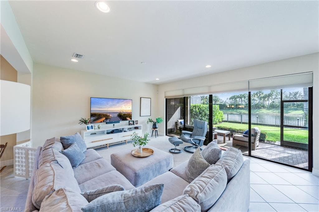 11546 Meadowrun CIR-4