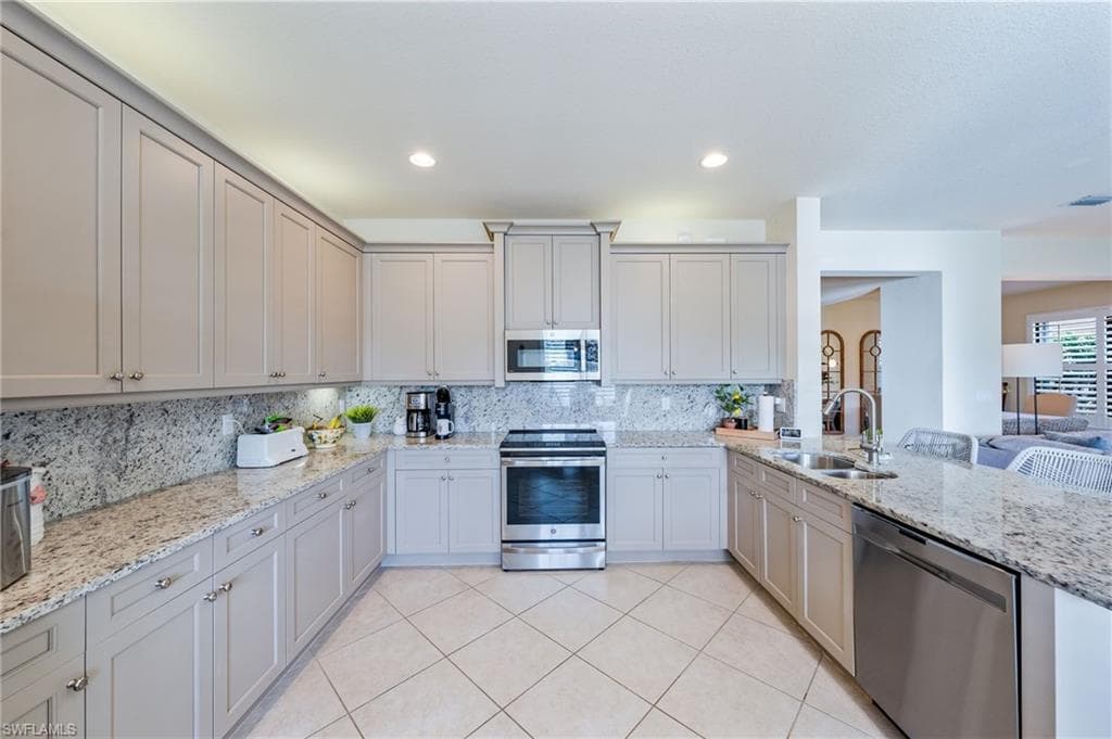 11546 Meadowrun CIR-10