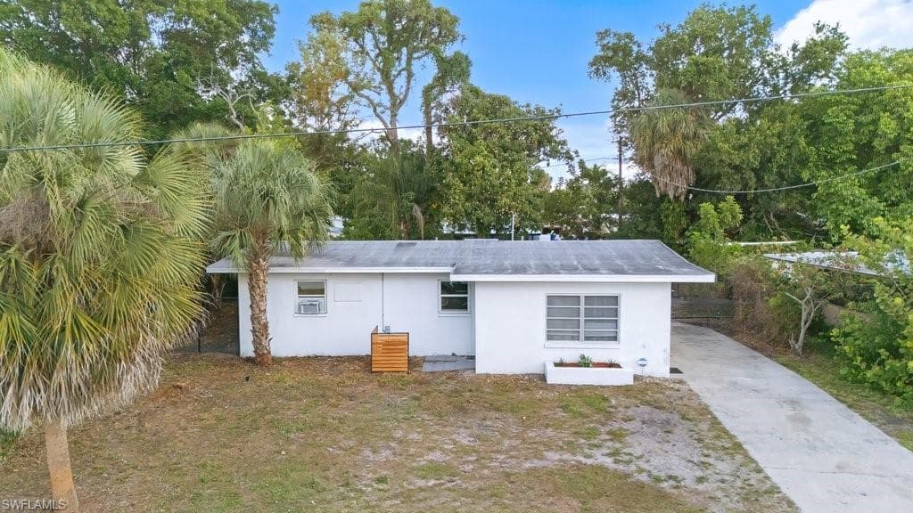 912 Hibiscus LN-1