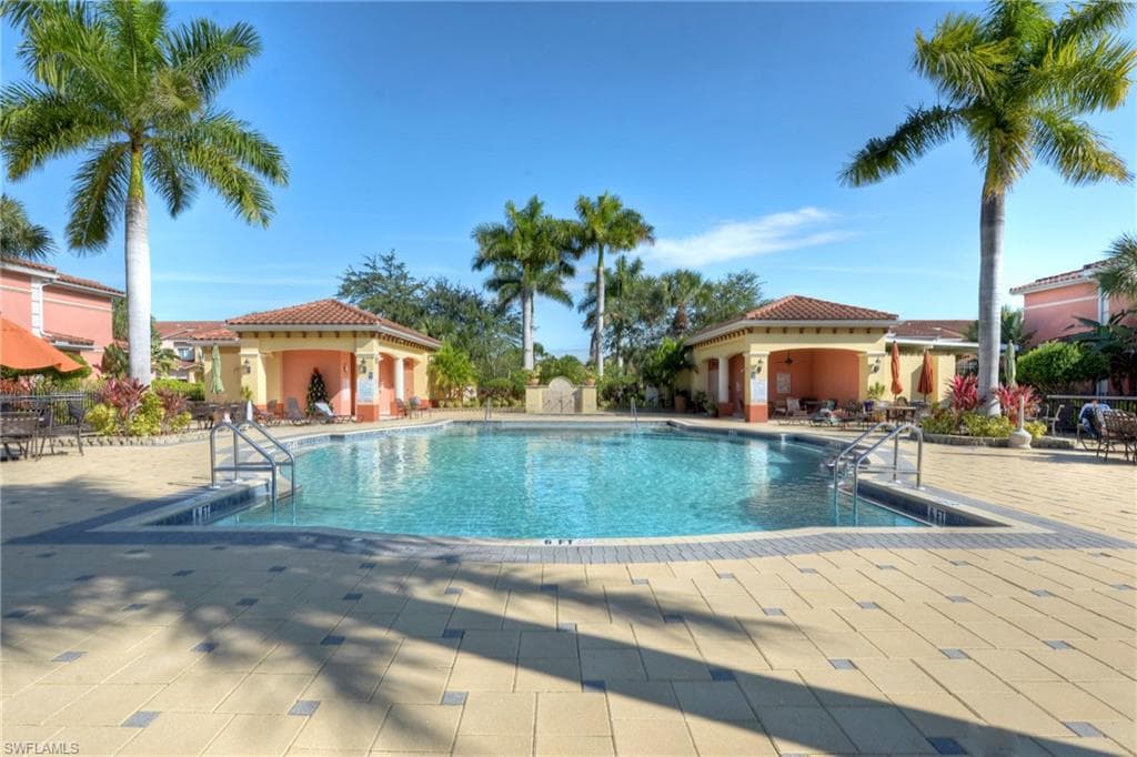 20150 ESTERO GARDENS CIR 102-39