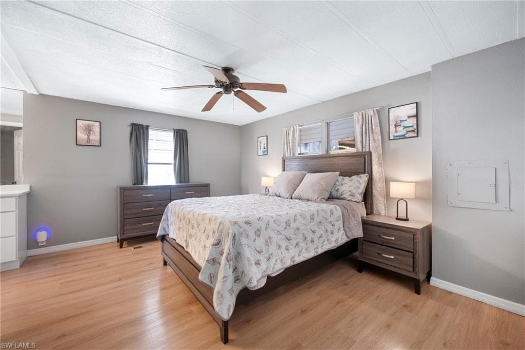 138 Lexington AVE-13