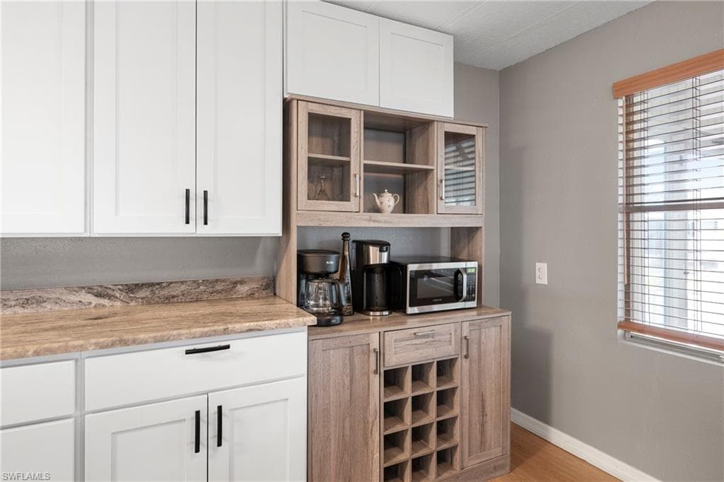 138 Lexington AVE-7