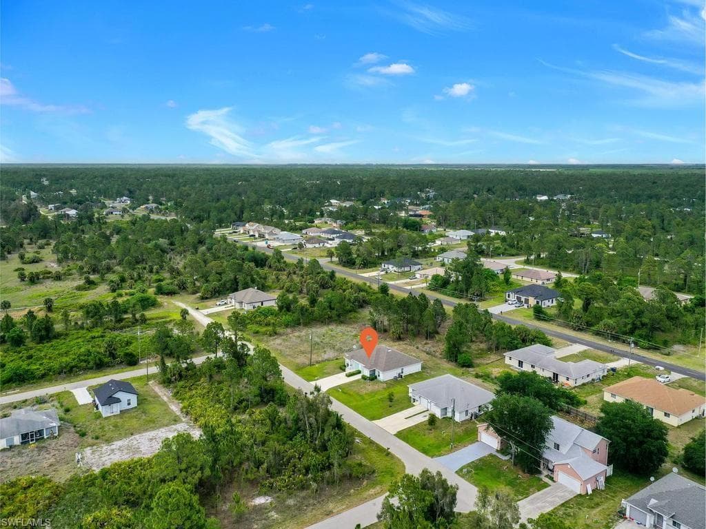 849 Bedford DR-33