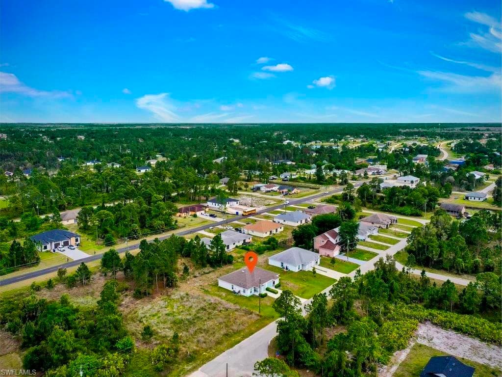849 Bedford DR-32