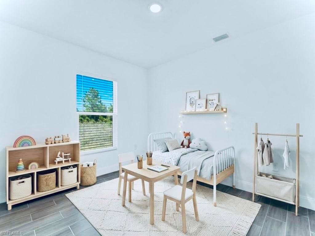 849 Bedford DR-17