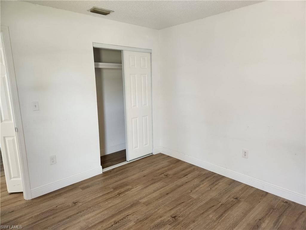 11370 & 11368 Summerwinds CT 70-41