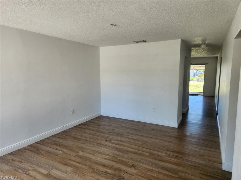 11370 & 11368 Summerwinds CT 70-31