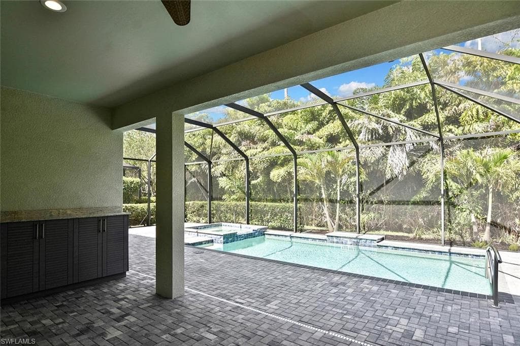 8352 Preserve Point DR-30
