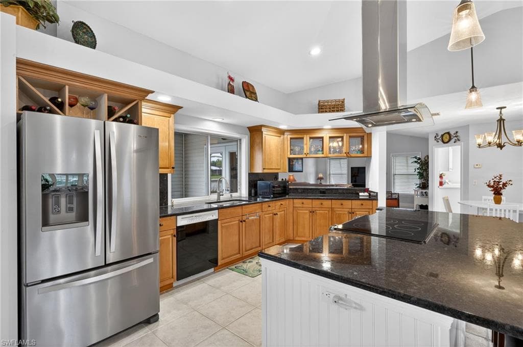12593 Coconut Creek CT-14