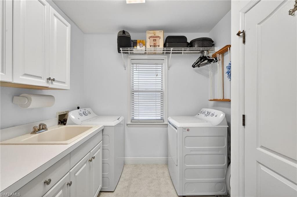 12593 Coconut Creek CT-27