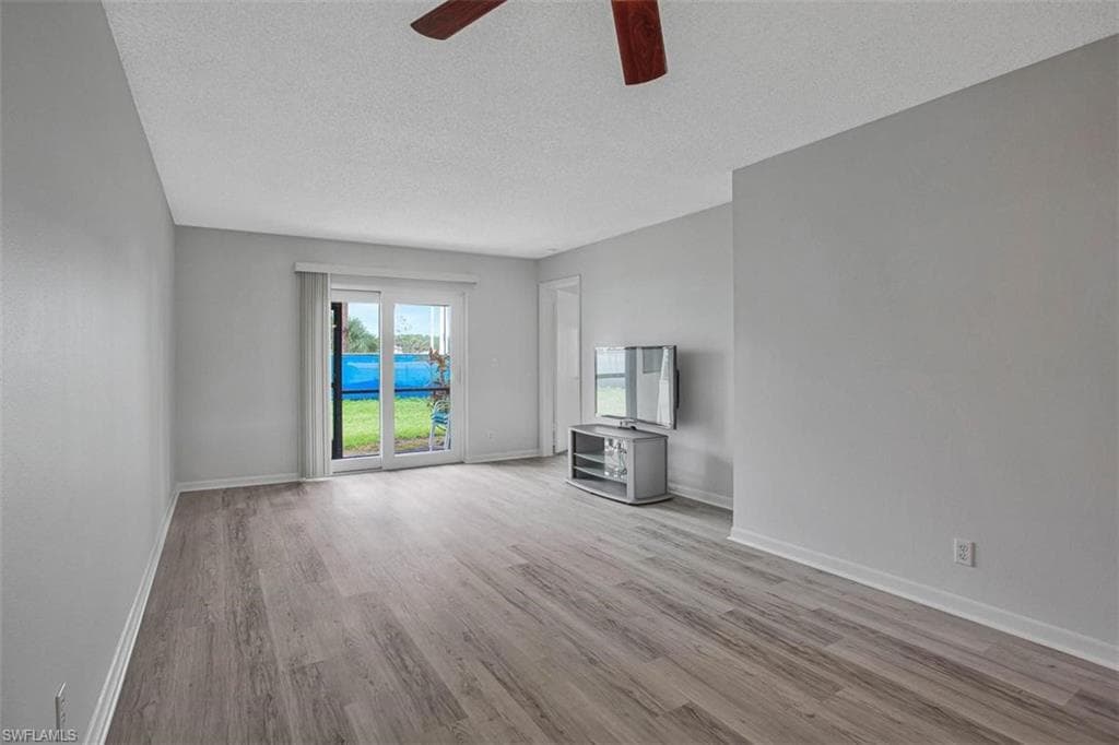 4306 27th CT SW 102-10