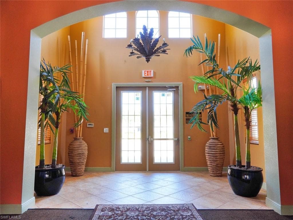4105 Residence DR 720-24