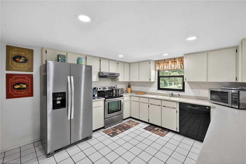 5284 Concord WAY-10