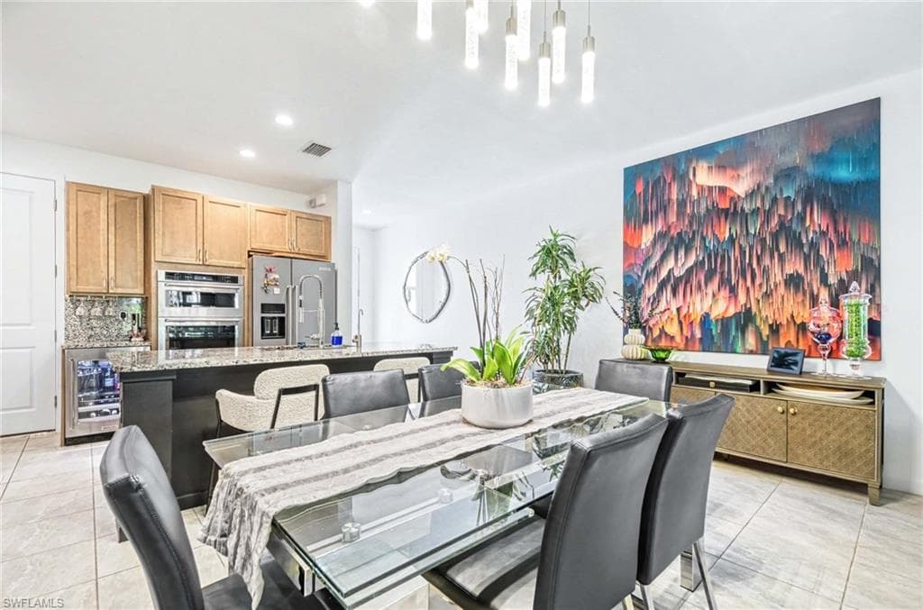 13045 Pembroke DR-11
