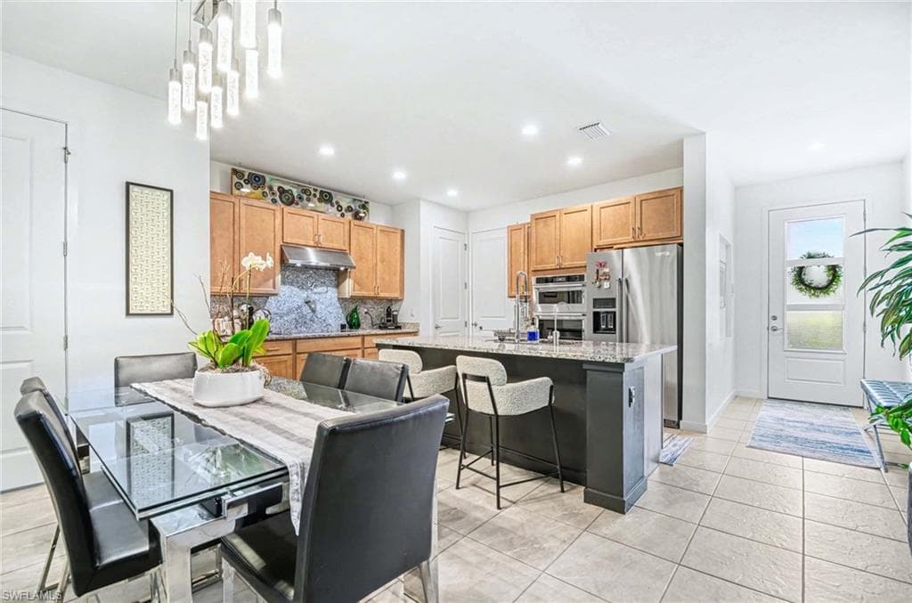 13045 Pembroke DR-10