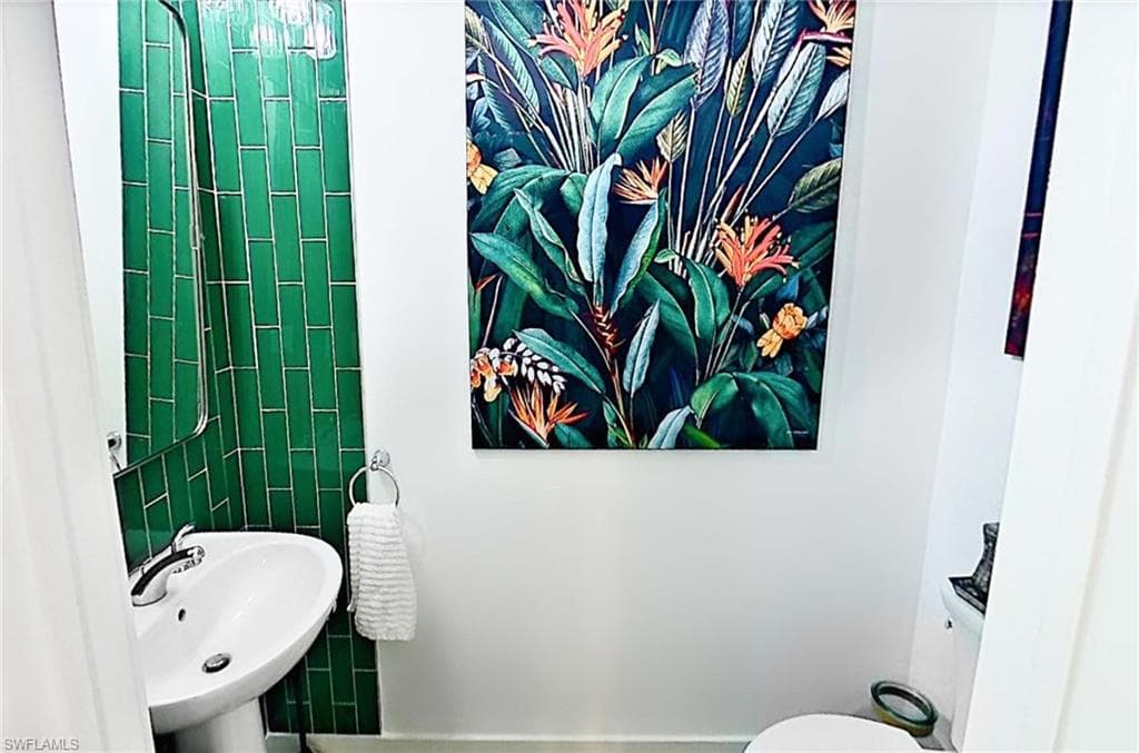 13045 Pembroke DR-11