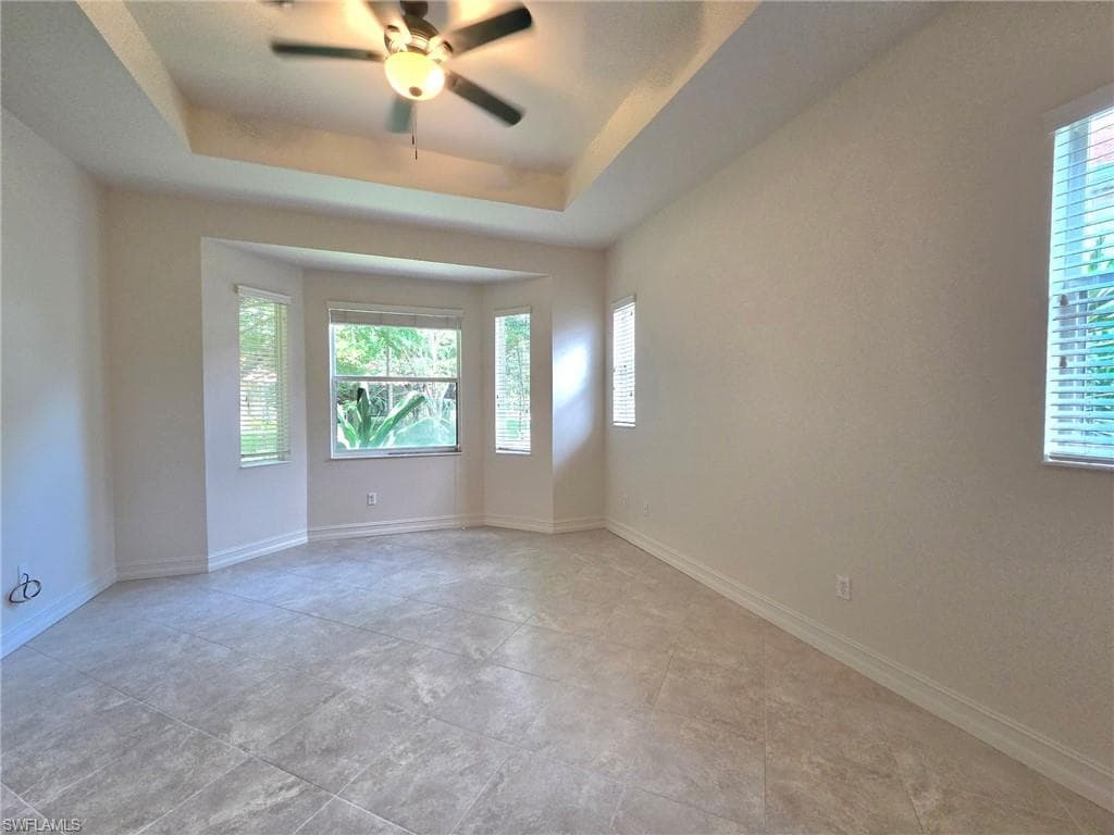 7892 Sanctuary CIR 2-11