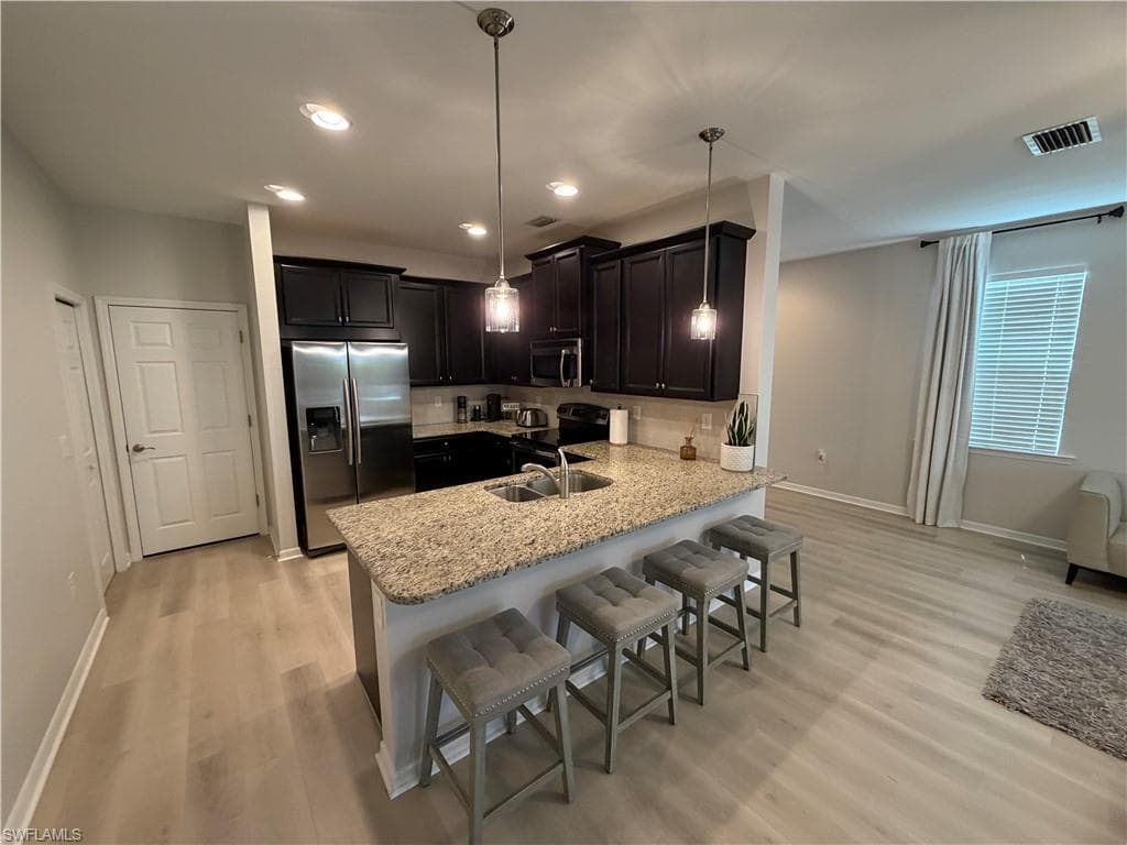10842 Alvara WAY-41