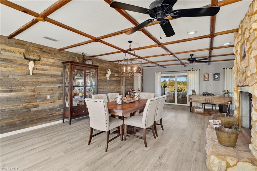 2222 SE McClelland DR-11