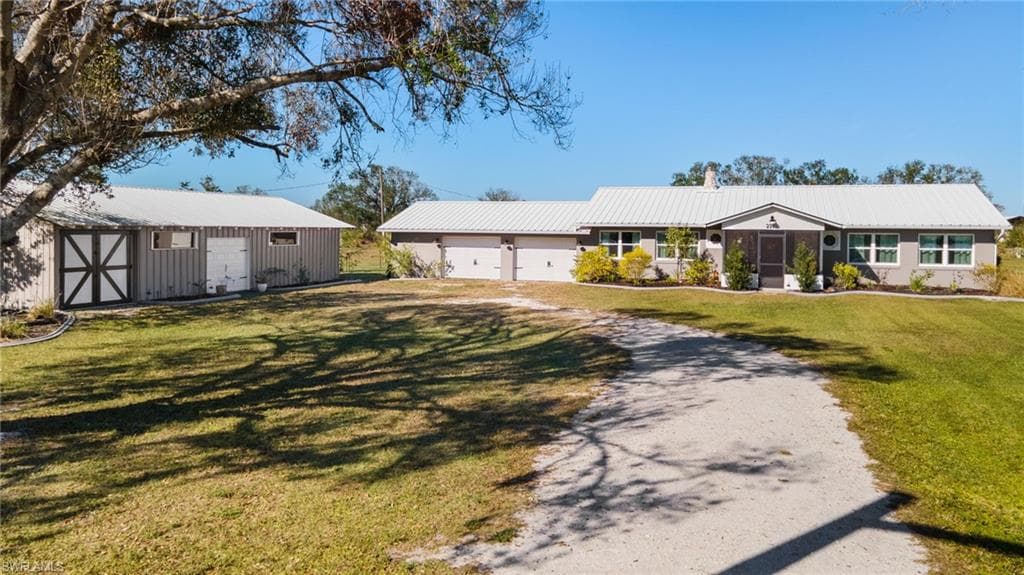 2222 SE McClelland DR-2