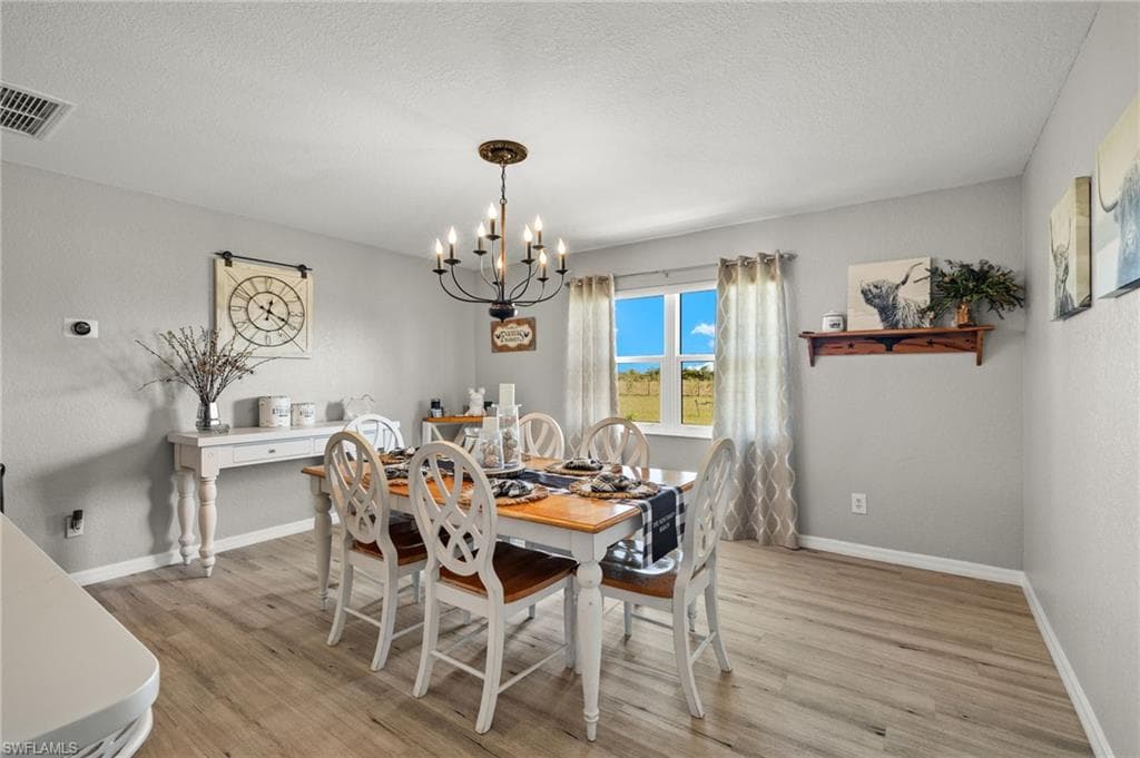 2222 SE McClelland DR-19