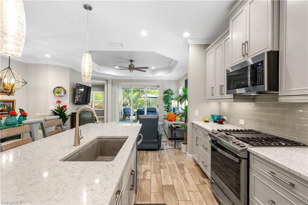11636 Solano DR-15