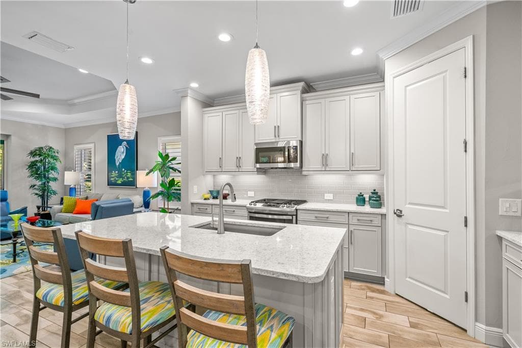 11636 Solano DR-14