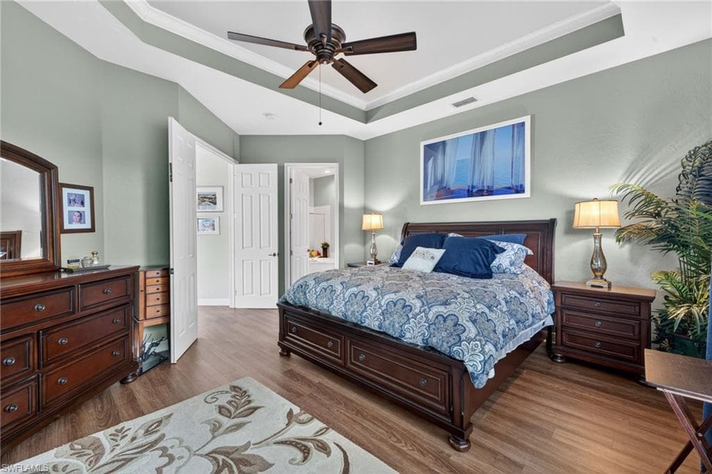 15117 Ports Of Iona DR-15