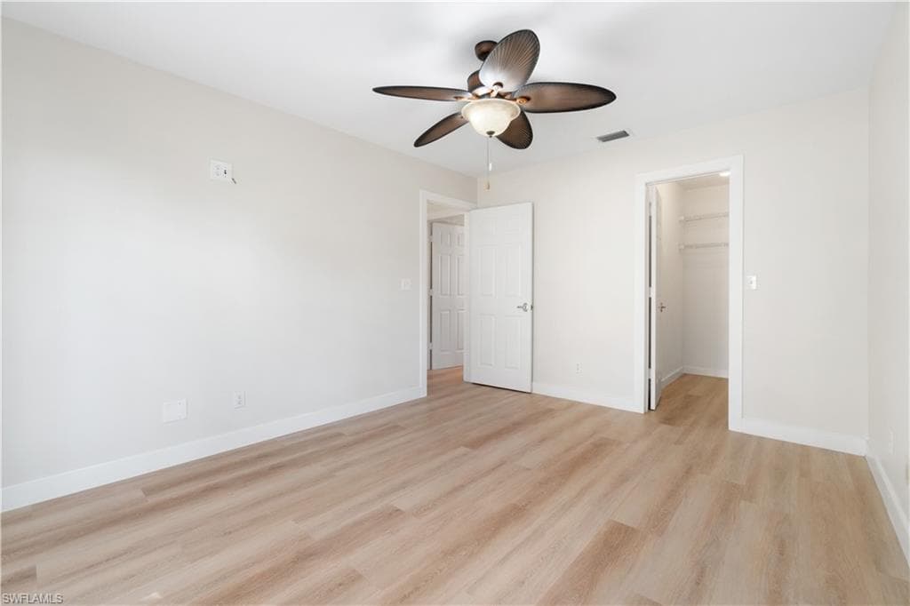 2662 Aft AVE-22