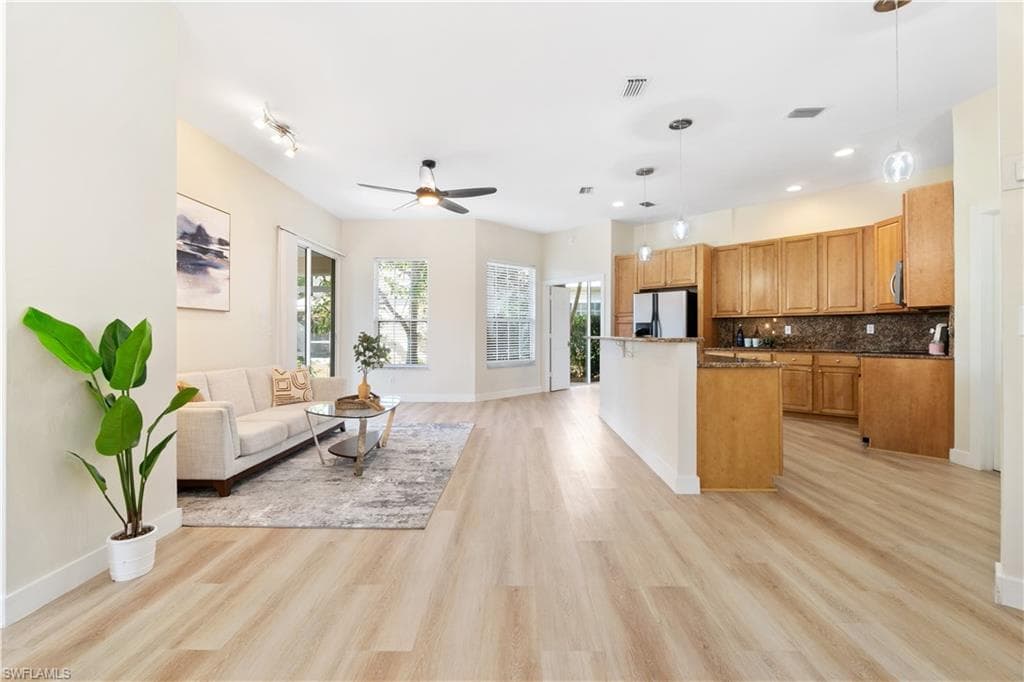 2662 Aft AVE-8