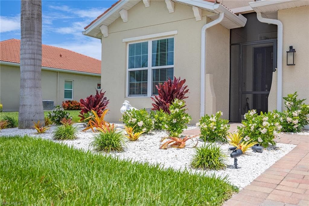 18699 Ensenada DR-26