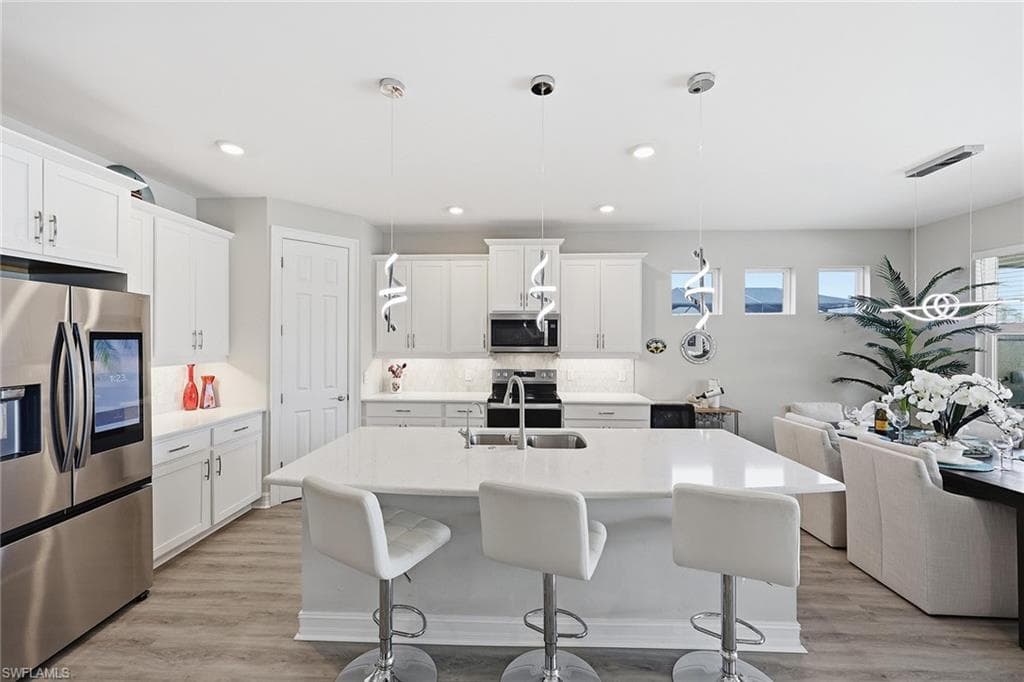 18699 Ensenada DR-5