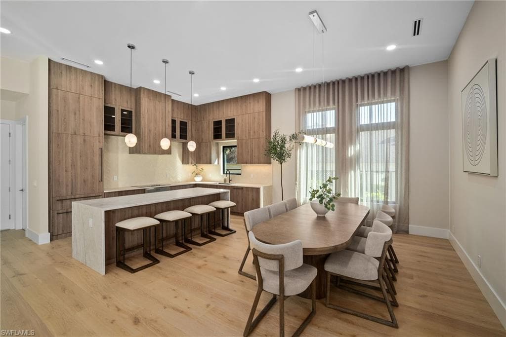 1364 Cypress Woods DR-15