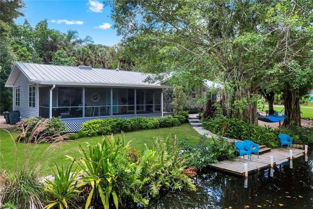 27292 East DR-33
