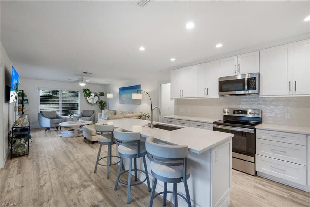 27292 East DR-10