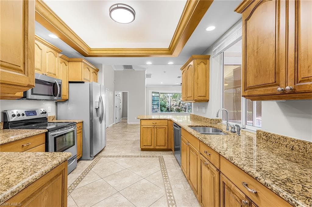 12641 Panasoffkee DR-10