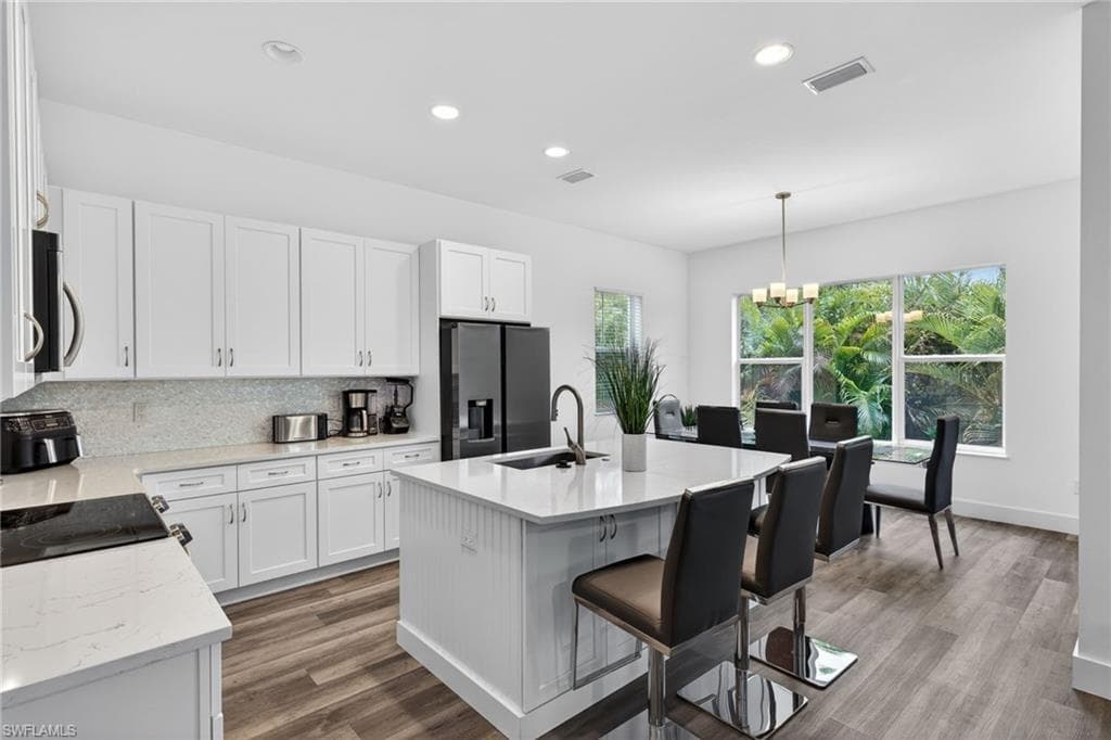 7753 Victoria Cove CT-8