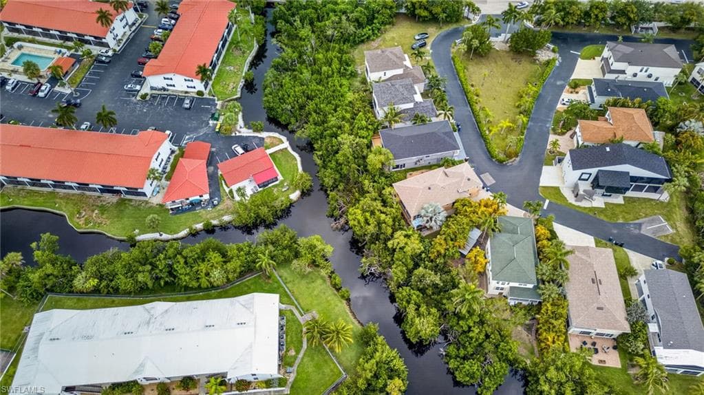 7753 Victoria Cove CT-32