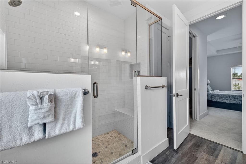 7753 Victoria Cove CT-18