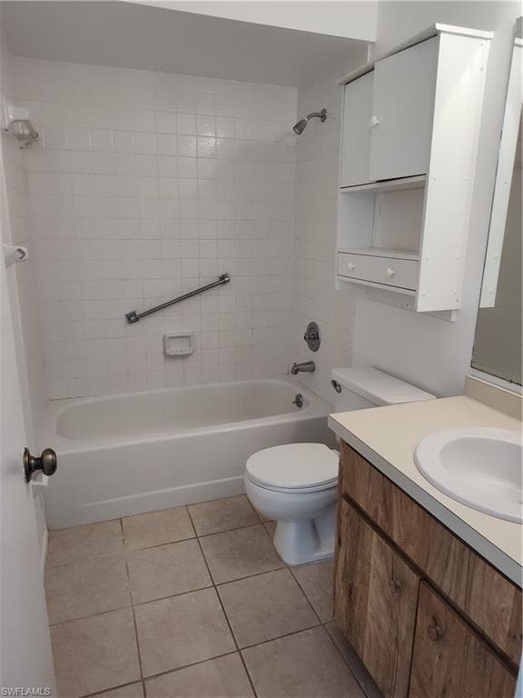 9395 Lennex LN W 9395-2