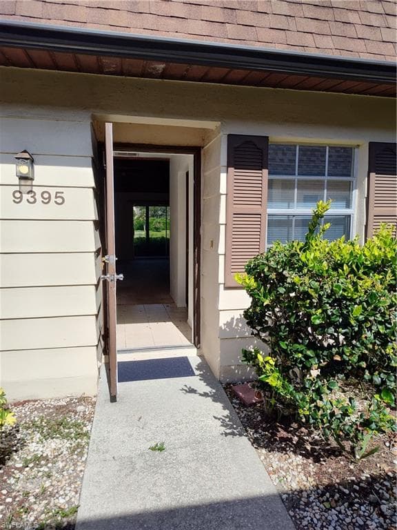 9395 Lennex LN W 9395-3