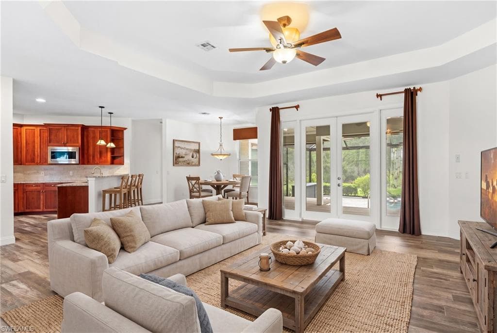 4621 Castalia CT-7