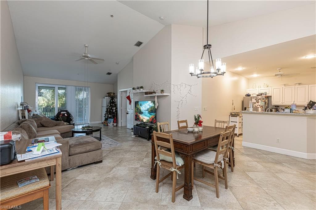 2120 CAY LAGOON DR 222-8
