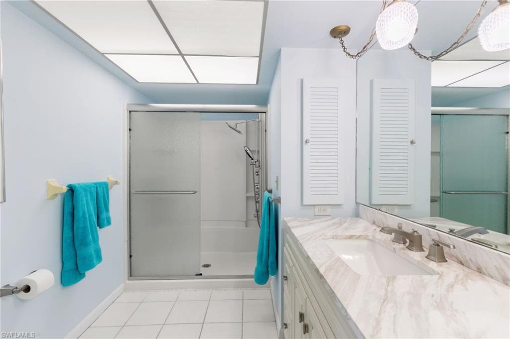 751 Orchid CT-18