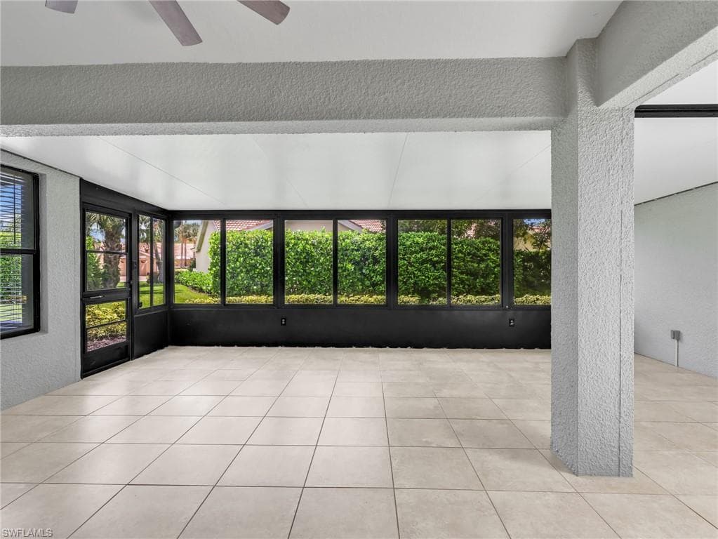 12673 Glen Hollow DR-20