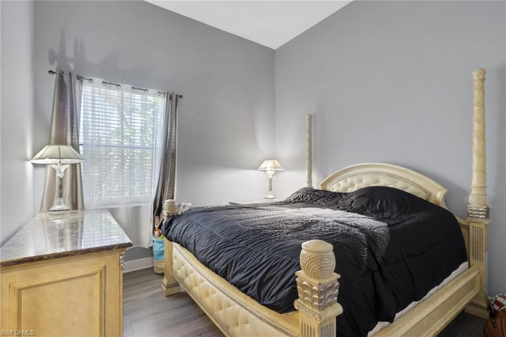 5386 Ferrari AVE-22