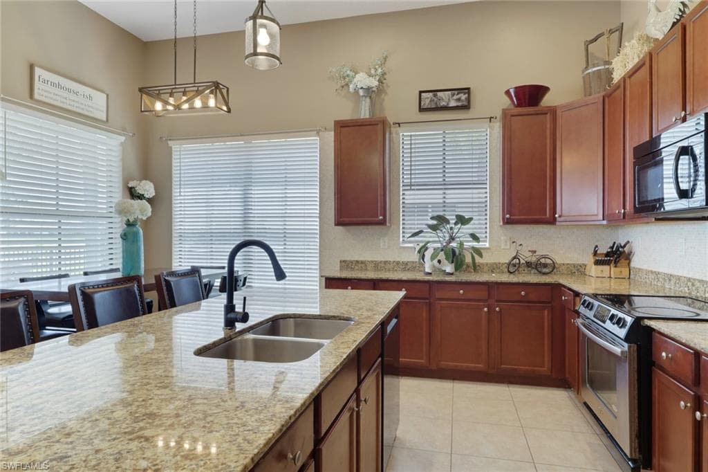 5386 Ferrari AVE-4